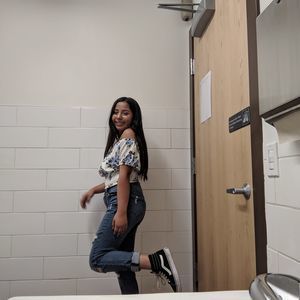 Meet your Posher, Miriam